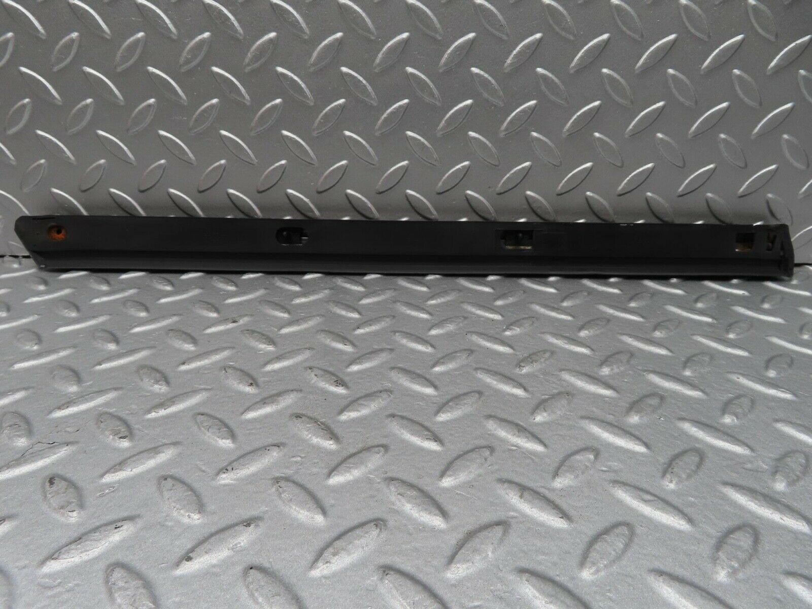 14113 Mercedes-Benz C107 280SLC Rear Left Fender Wing Centre Moulding Trim