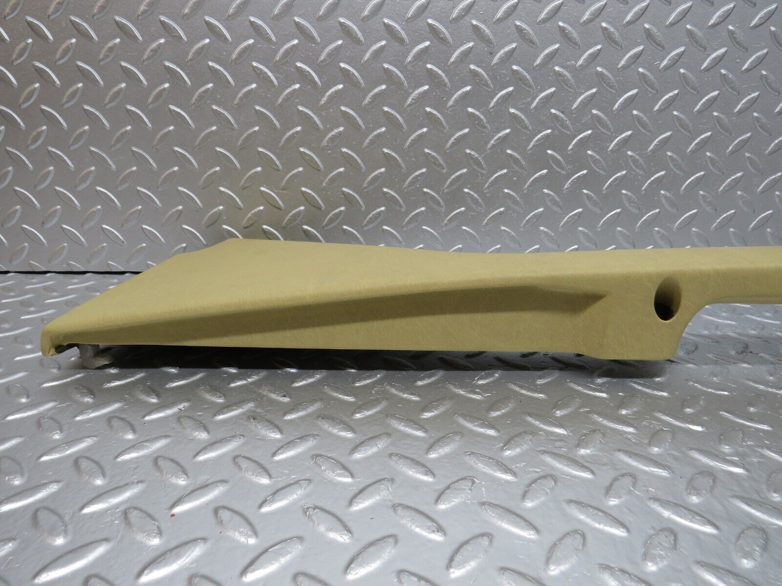 34286 Mercedes-Benz C126 380SEC Coupe Left Door Handle Arm Rest