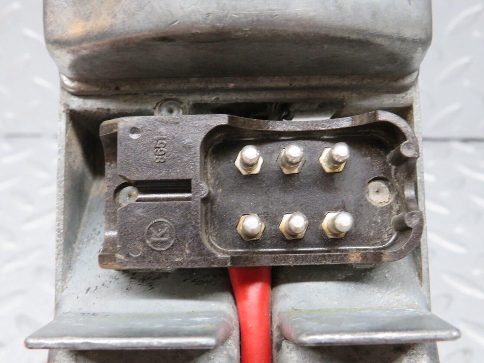 35750 Mercedes-Benz W108 Tail Light Bulb Holder Left Side 1088260151