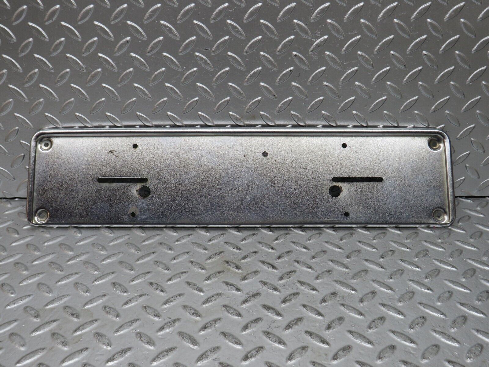 27626 Mercedes-Benz S124 300TE Wagon Rear number Plate Holder Chrome