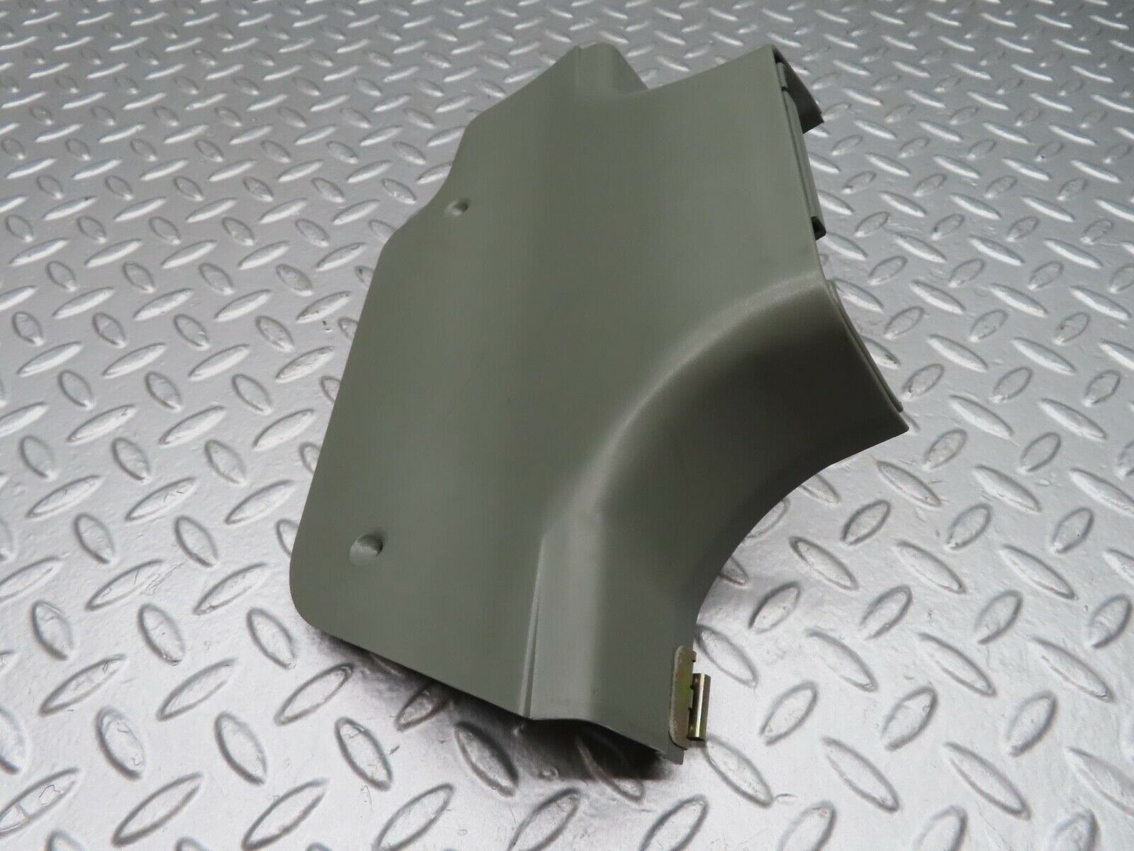 14898 Mercedes-Benz W140 S320 B Pillar Bottom Cover Right Side 1406920422