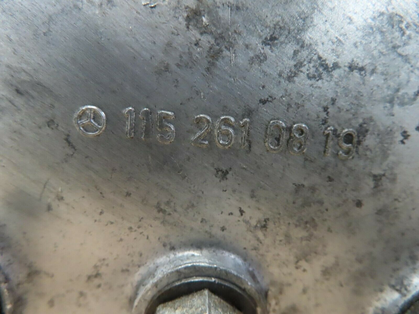 8631 Mercedes-Benz W115 220D Manual Gearbox 1152511301