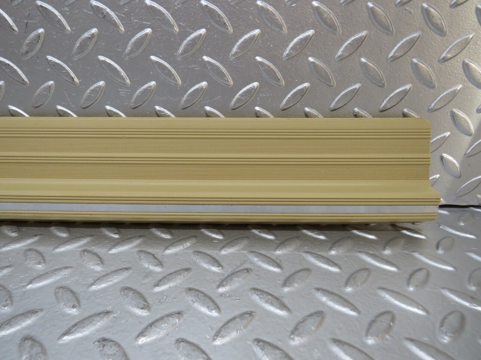 29741 Mercedes-Benz W123 230E Front Left Door Sill Trim Beige