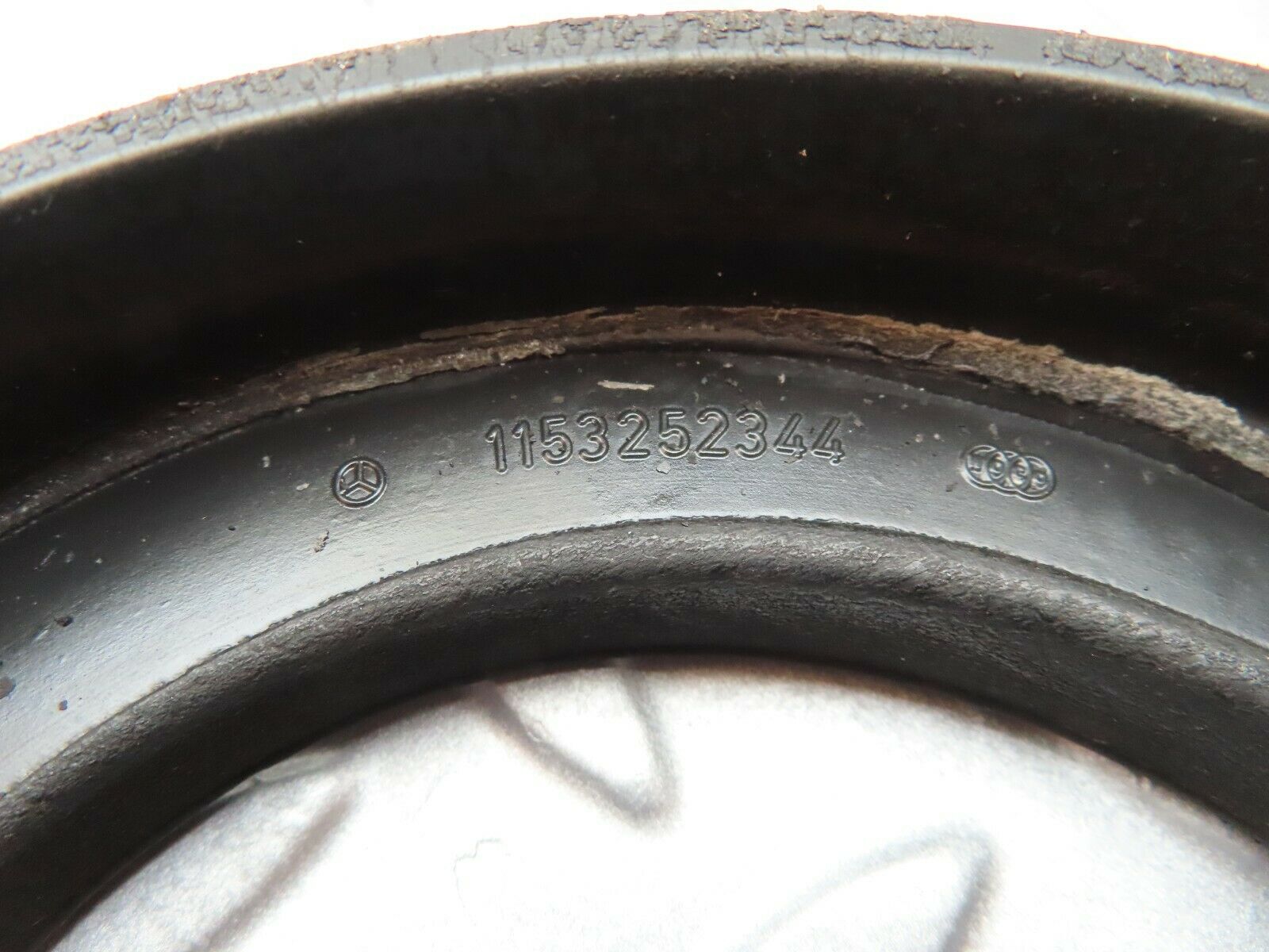 4571 Mercedes-Benz W123 230E Rubber Buffer Suspension Rear 1153252344