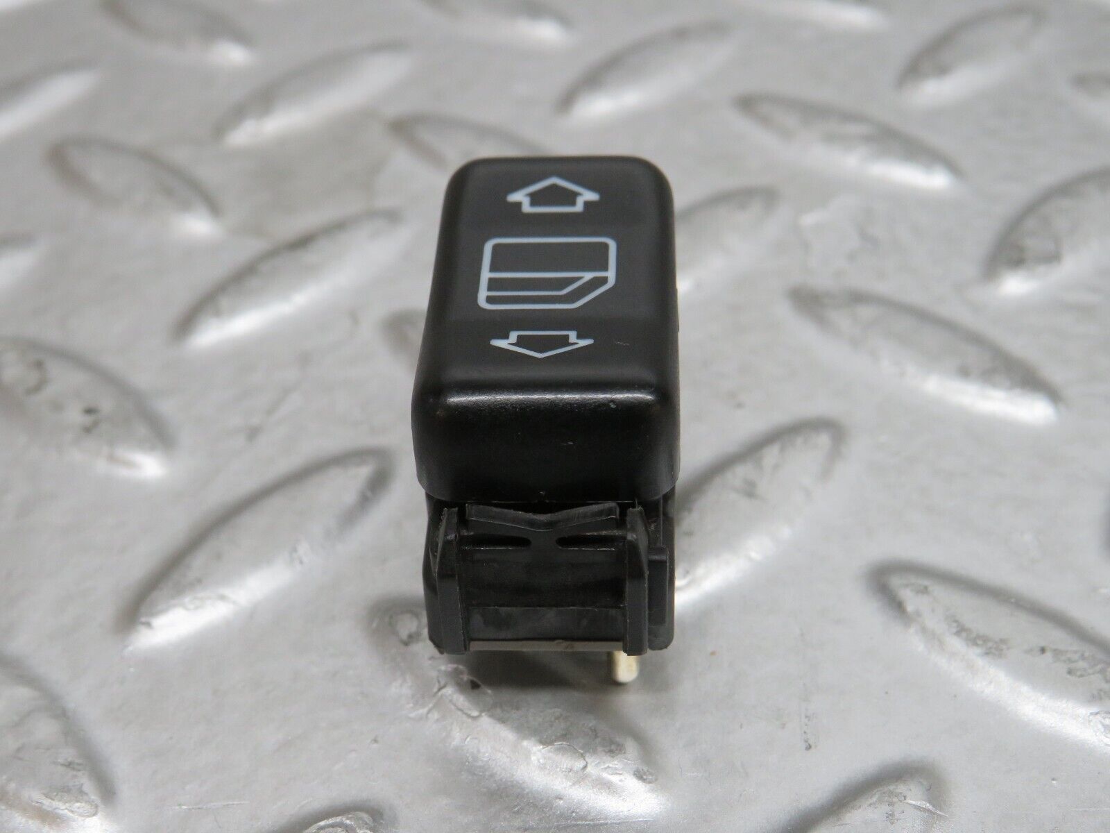 29187 Mercedes-Benz C124 320CE Coupe Left Electric Window Switch 1248208910