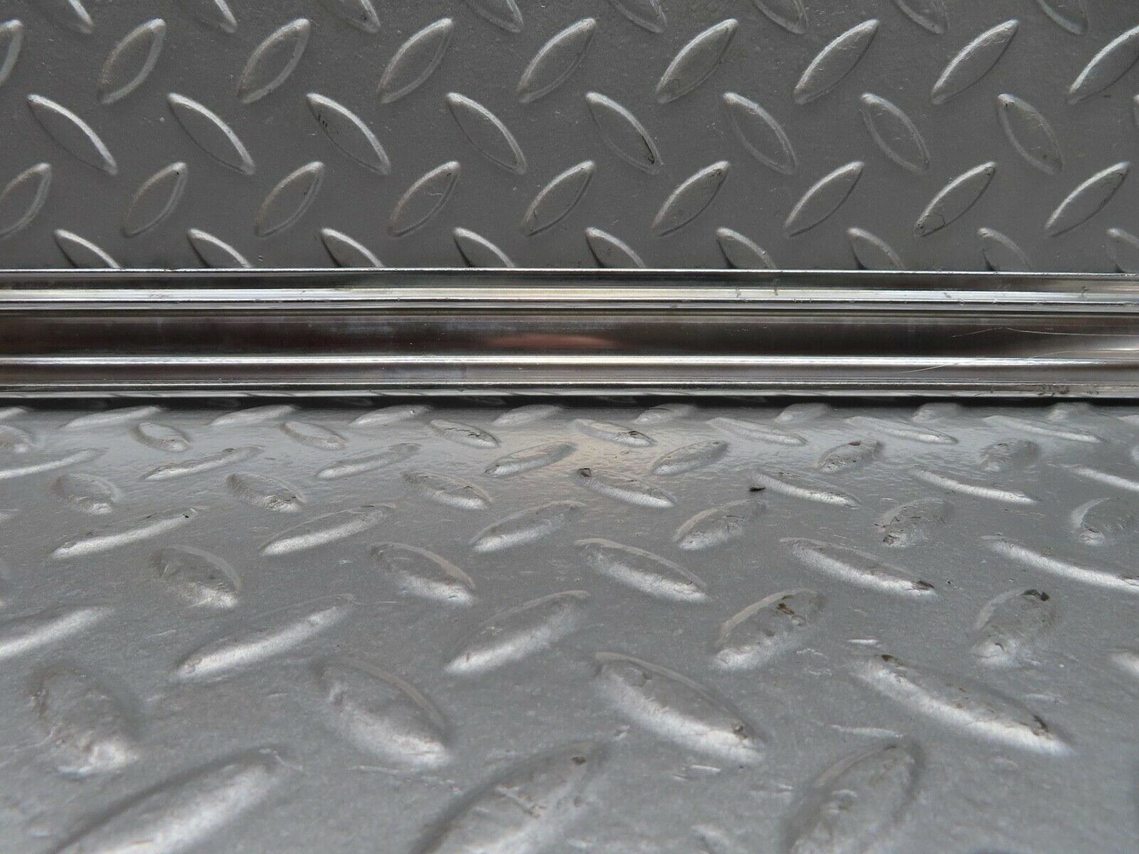 13029 Mercedes-Benz W111 220S Front Right Door Chrome Moulding Trim