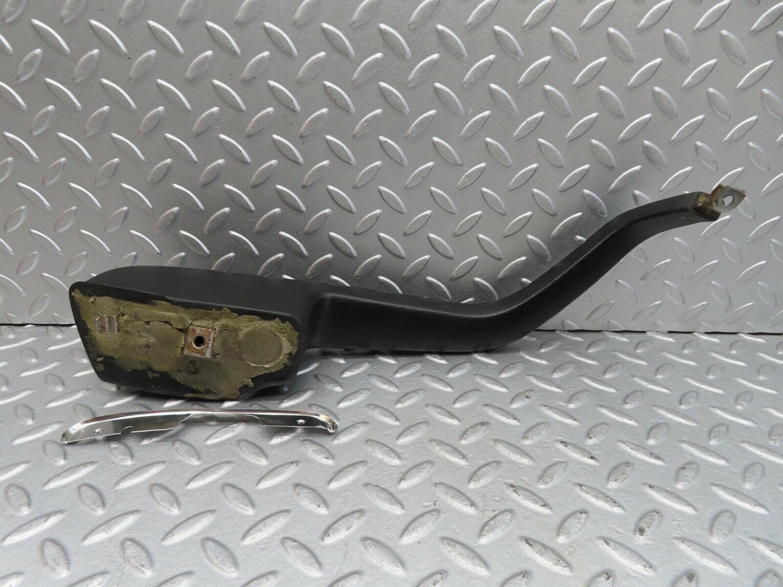 14205 Mercedes-Benz W116 350SE Rear Right Interior Door Handle Black