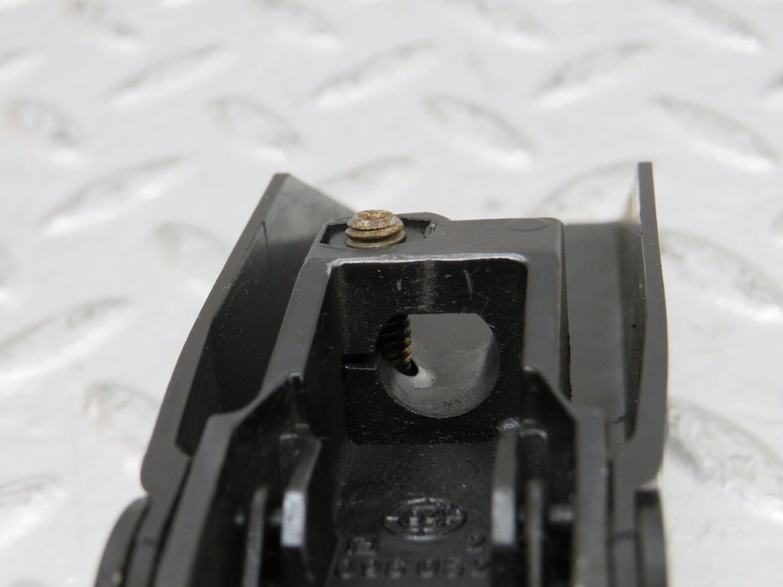 25968 Mercedes-Benz W124 280E Wiper Arm