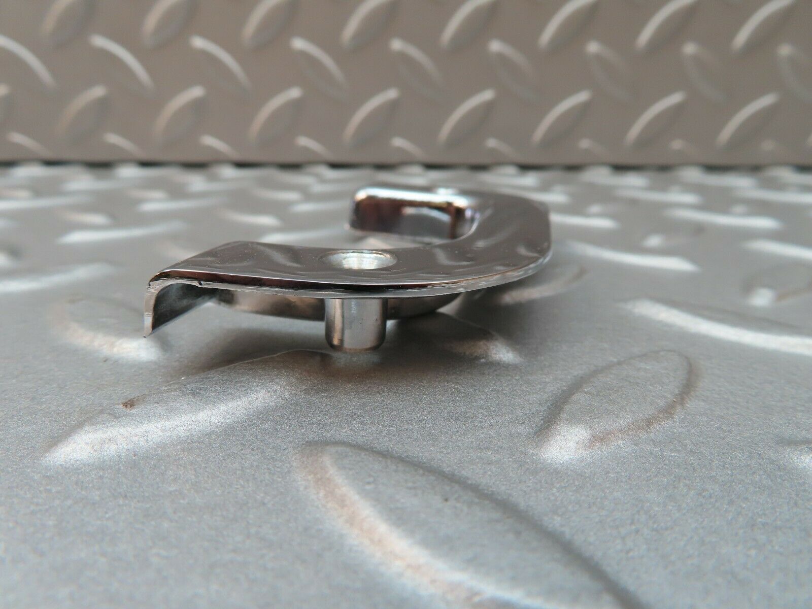 3823 Mercedes-Benz S123 200T Wagon Right Chrome Door Latch Trim 1237230224