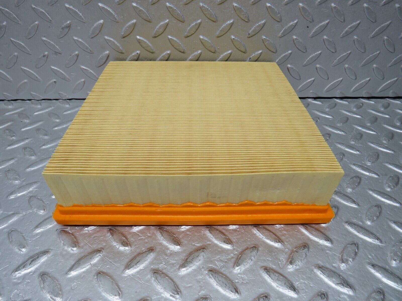 38224 Mercedes-Benz W124 W201 Genuine Air Filter New 6020940404