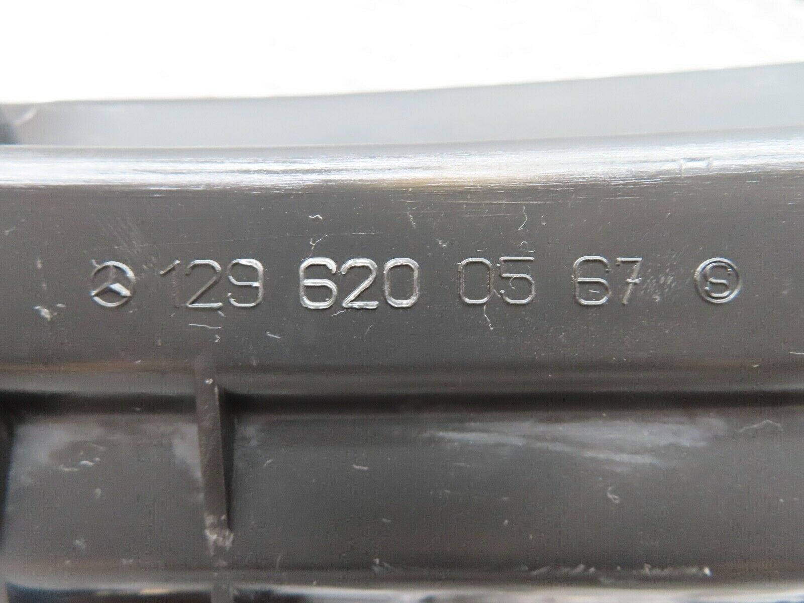 17098 Mercedes-Benz R129 300SL Coupe Windscreen Drain Channel Left Side