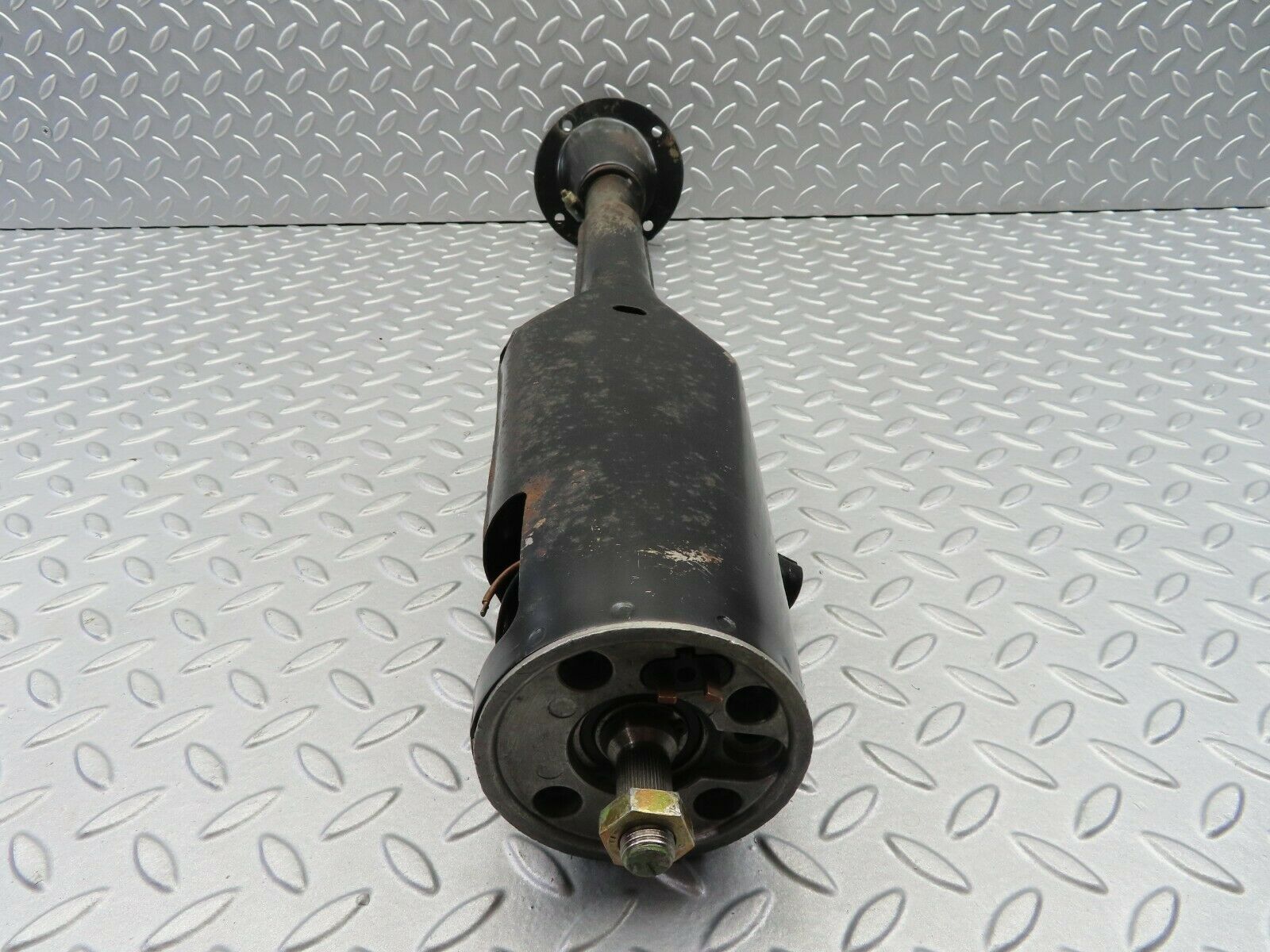 7142 Mercedes-Benz C107 350SLC Coupe Steering Column