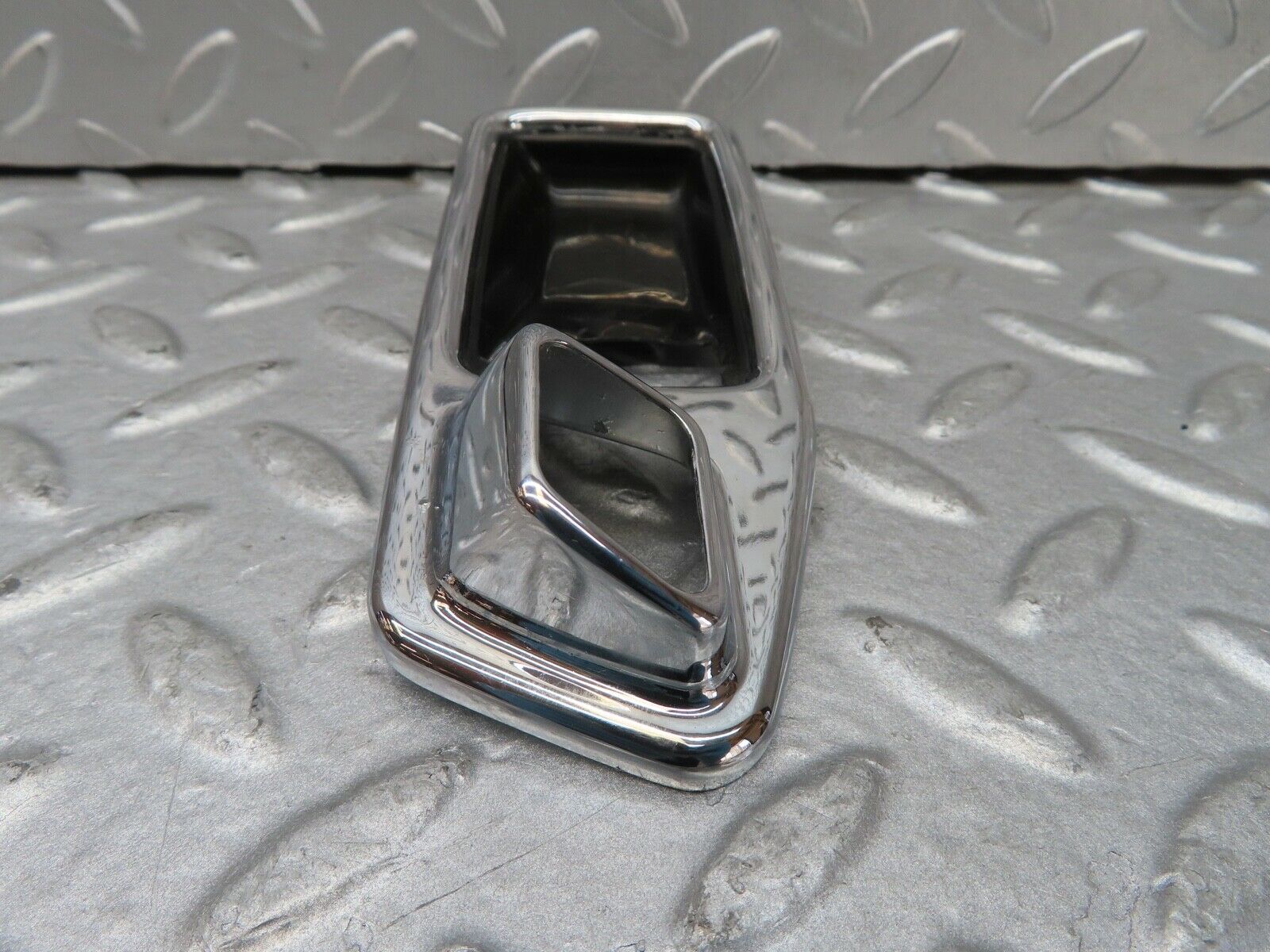 16980 Mercedes-Benz C123 280CE Coupe Chrome Frame For Door Opener 1167660111