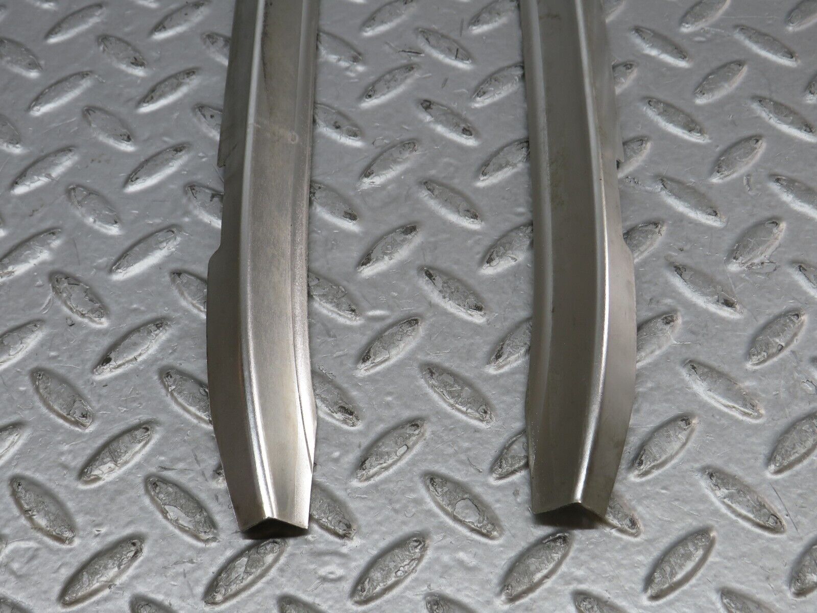 36310 Mercedes-Benz W126 420SE A Pillar Chrome Cover Trim Pair