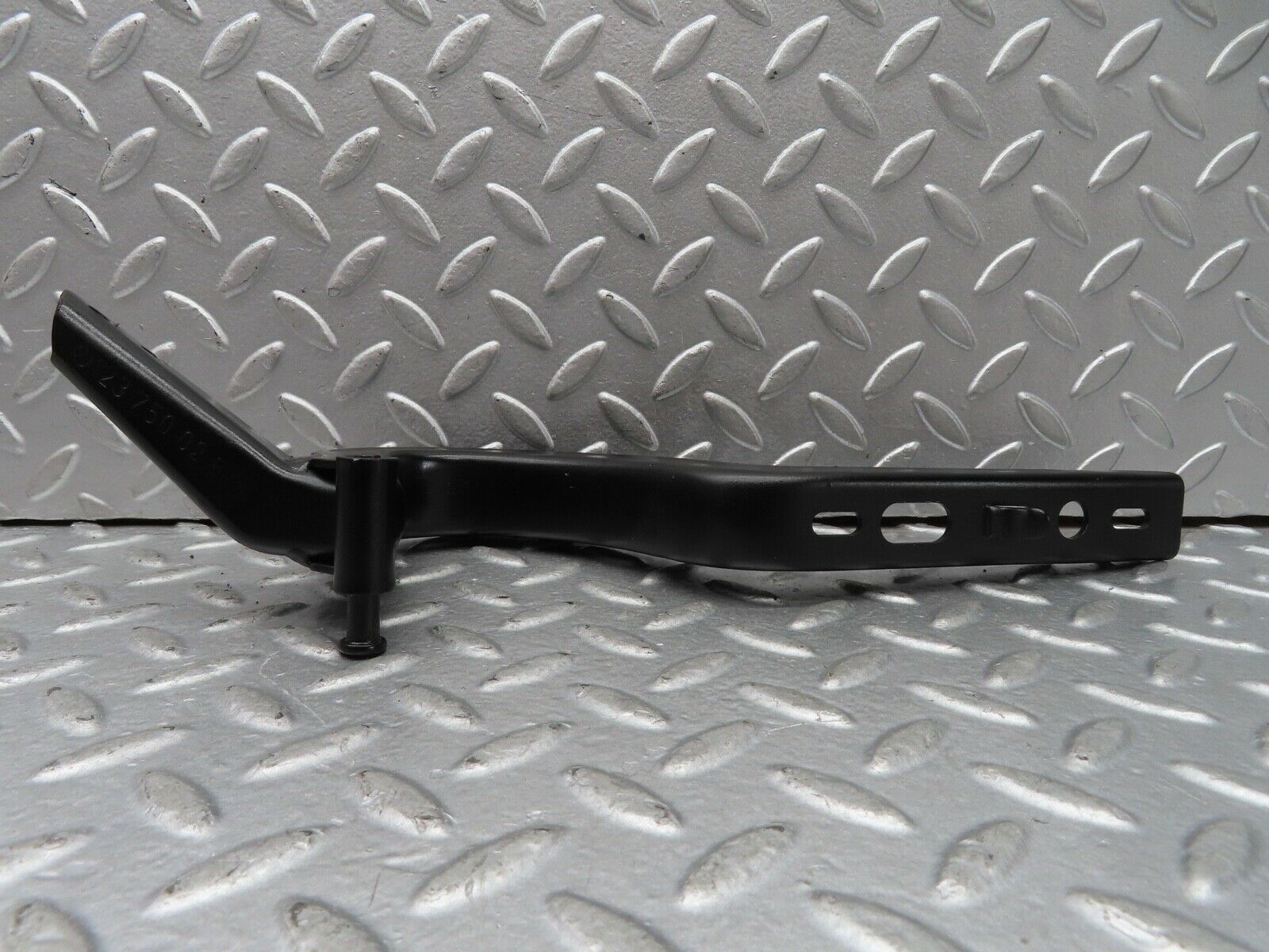 19087 Mercedes-Benz W123 300D Trunk Lid Hinge Right Side 1237500287