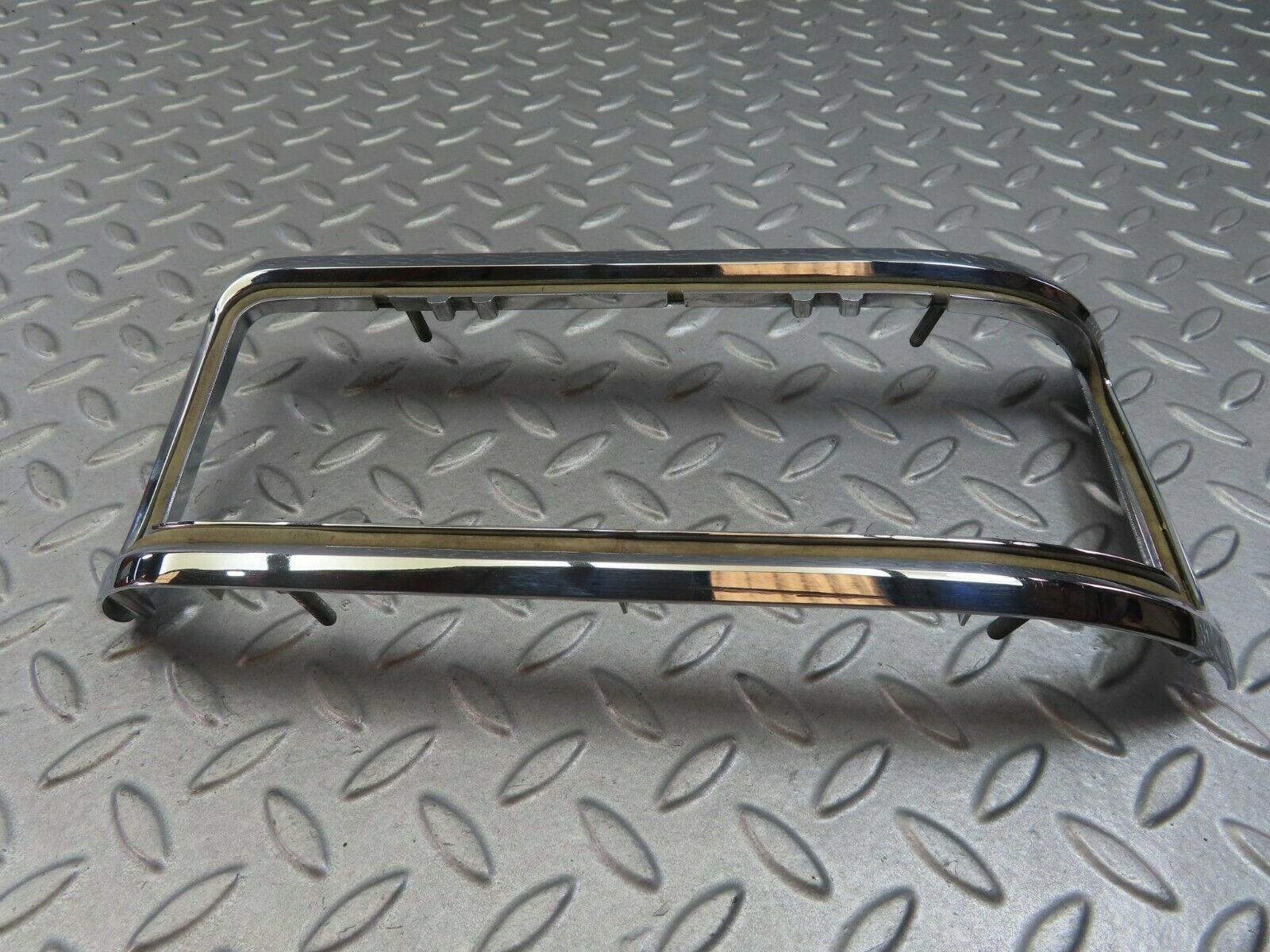 8353 Mercedes-Benz W115 Tail Light Chrome Frame Left 1158260159