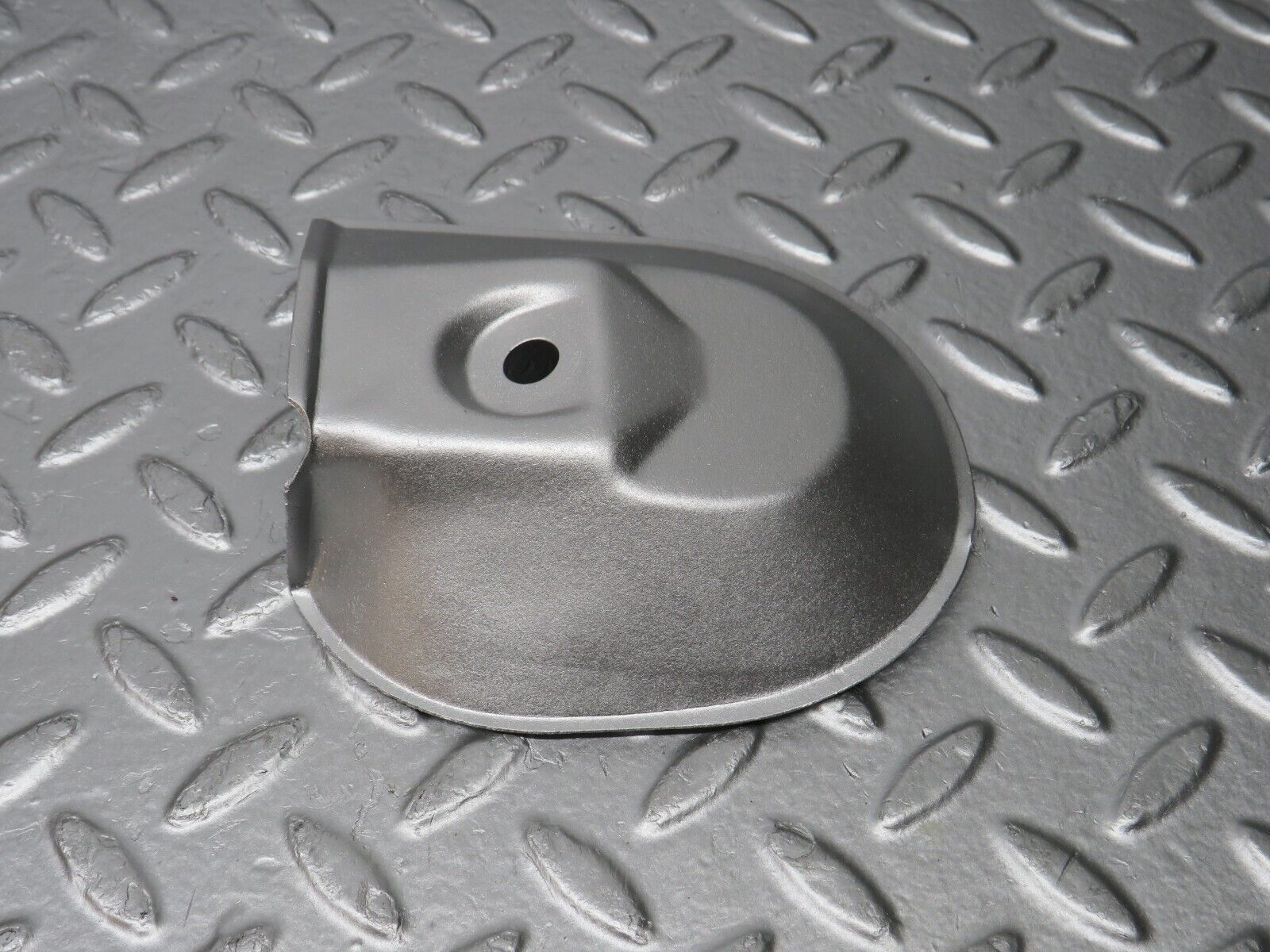 30904 Mercedes-Benz W201 190E 2.0L Engine Mount Bracket Heat Shield