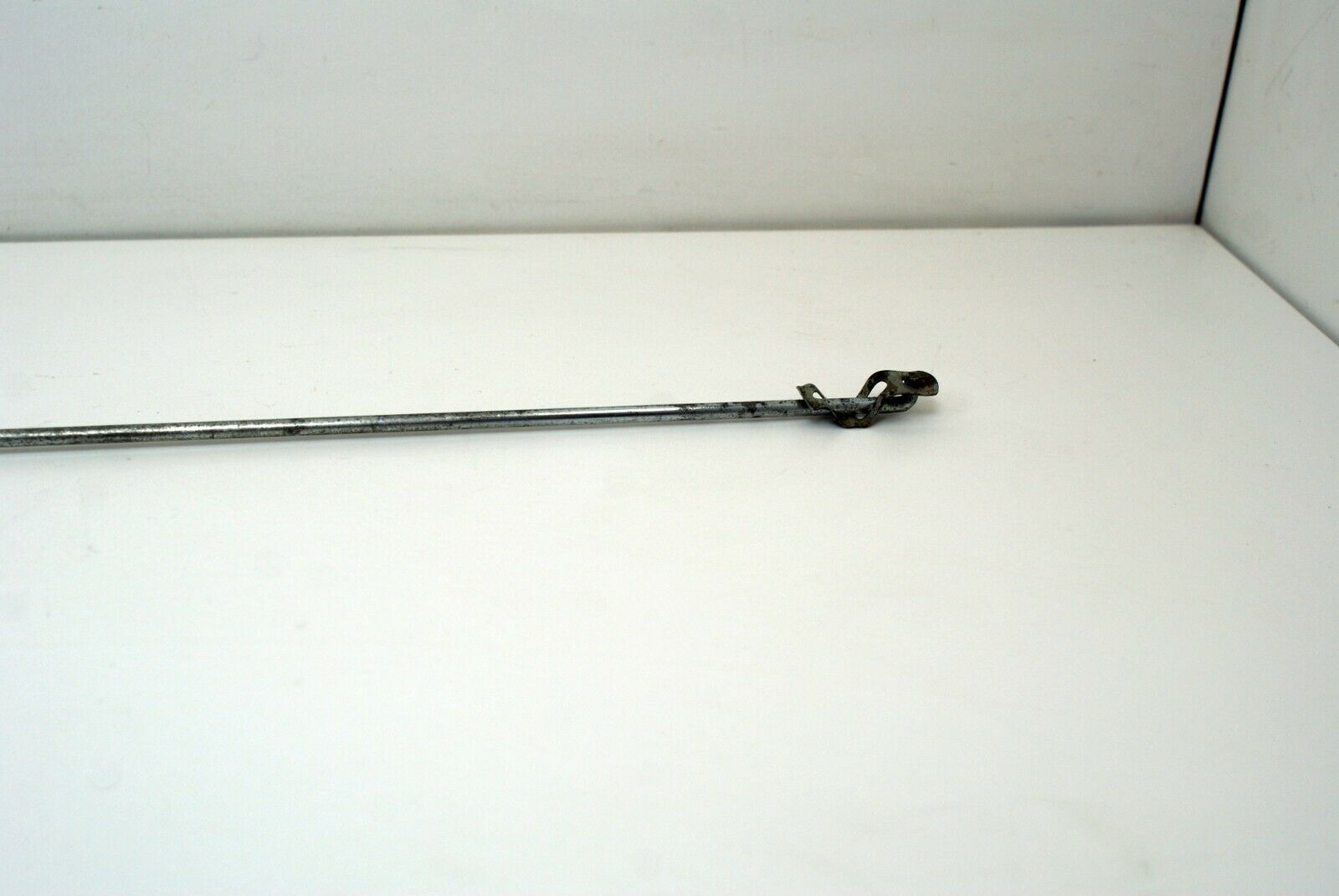 2070 Mercedes-Benz W105 219 PONTON Door Lock Control Bar Front Left