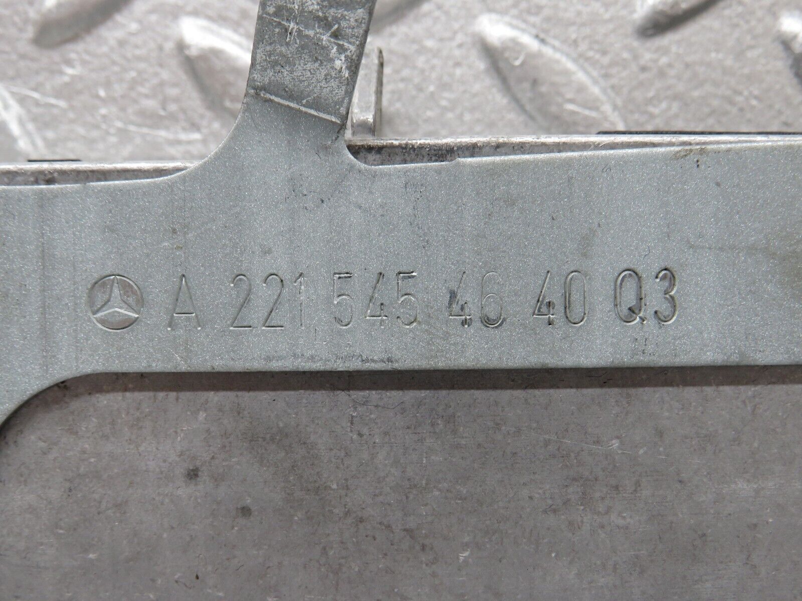 35152 Mercedes-Benz W221 Bluetooth Telephone Module Unit 2218708685 2215454604