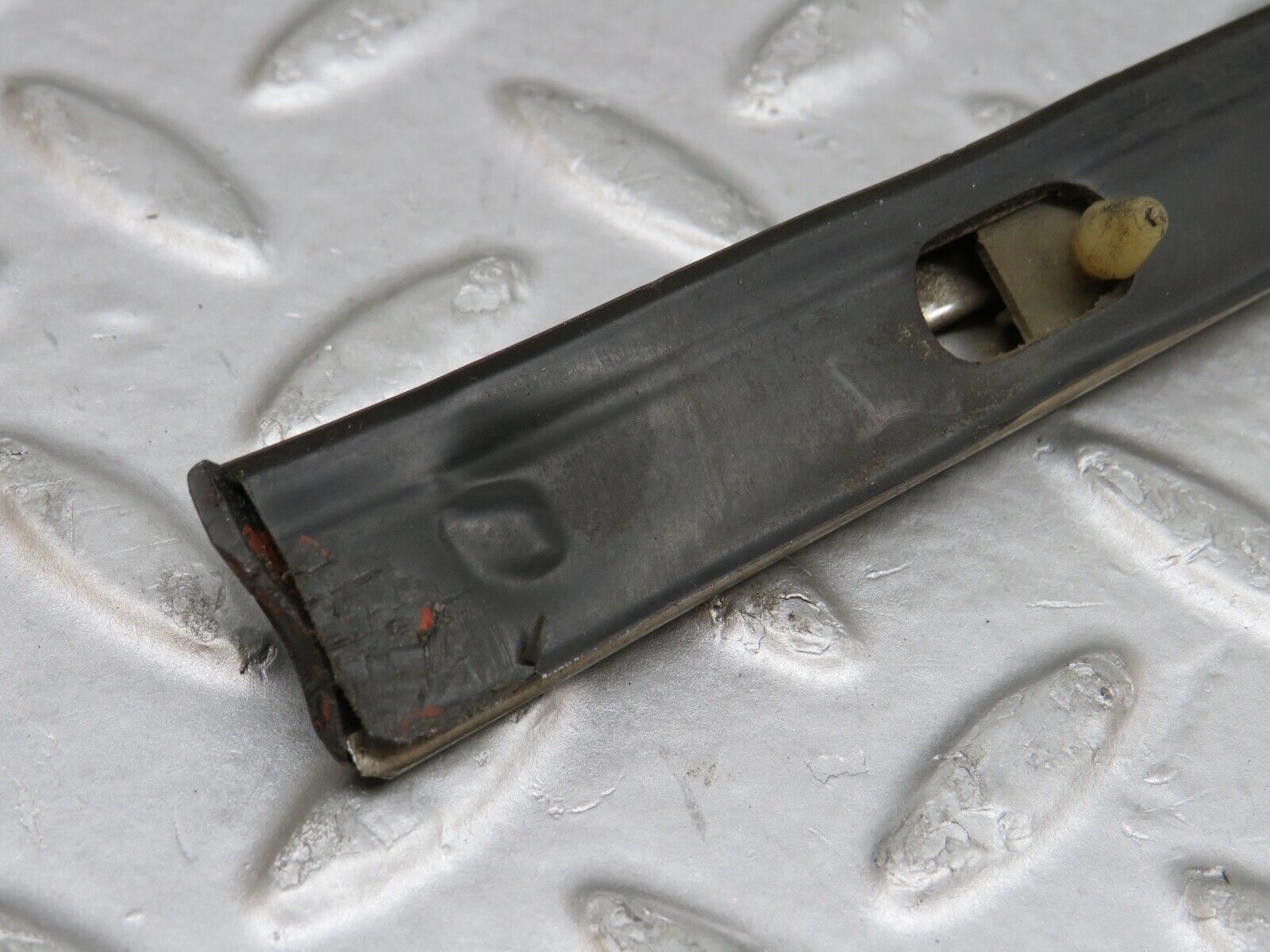 35776 Mercedes-Benz W108 Rear Left Door Centre Moulding Trim