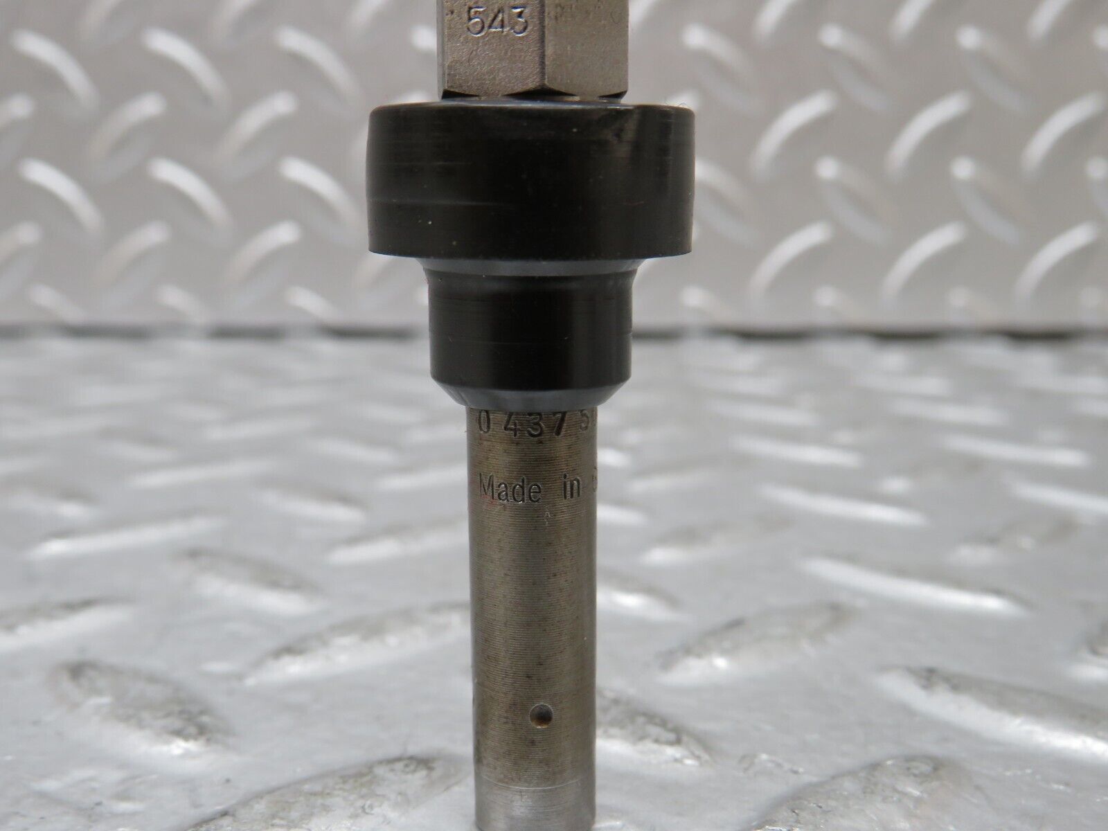 27429 Mercedes-Benz W123 280E Fuel Injector Bosch 0437502010