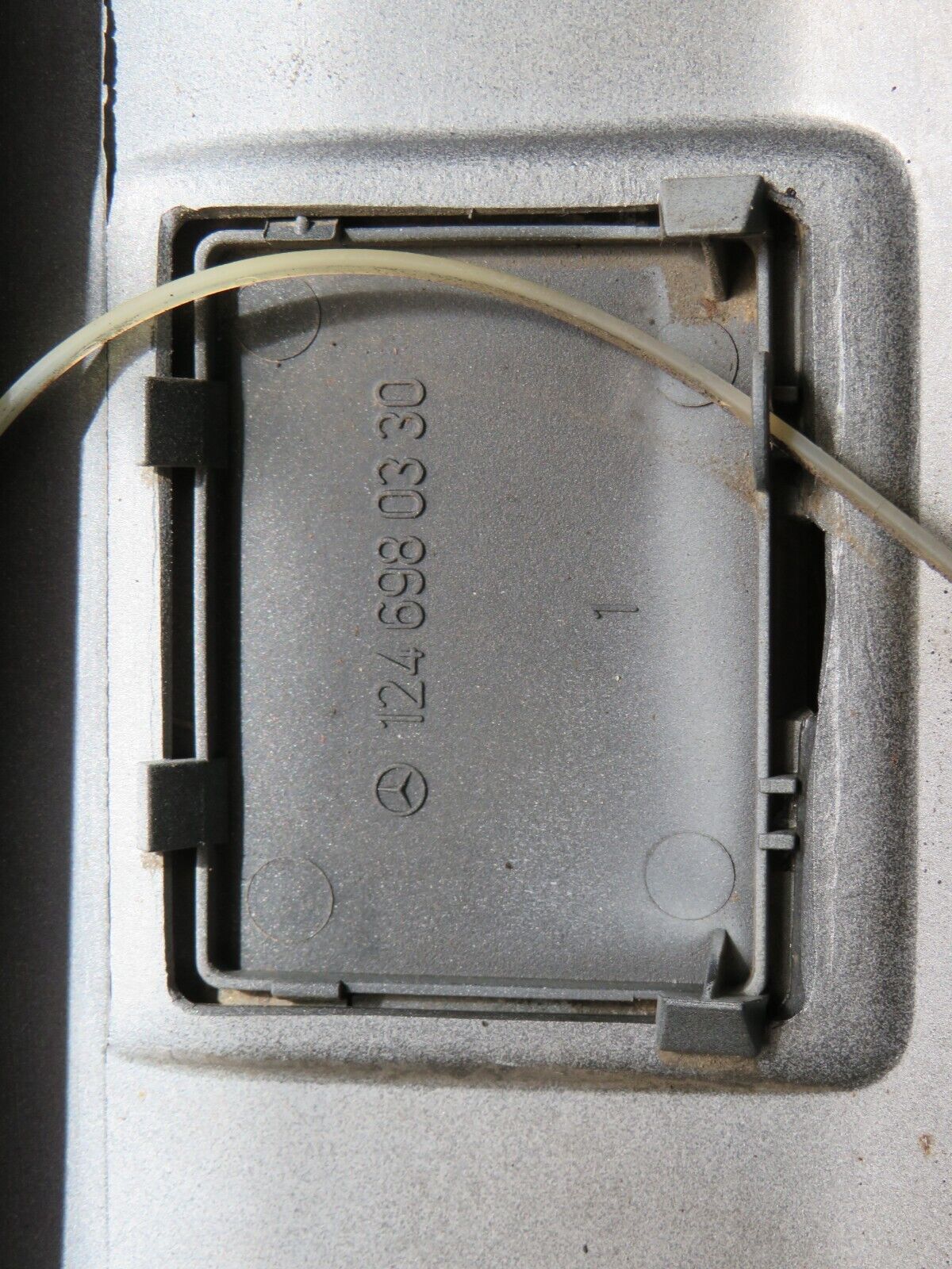 26669 Mercedes-Benz C124 220CE Coupe Side Skirt Right Side 1246901240