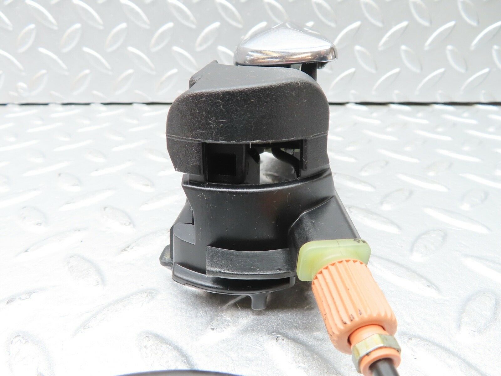 20128 Mercedes-Benz R129 300SL Coupe Left Interior Door Handle