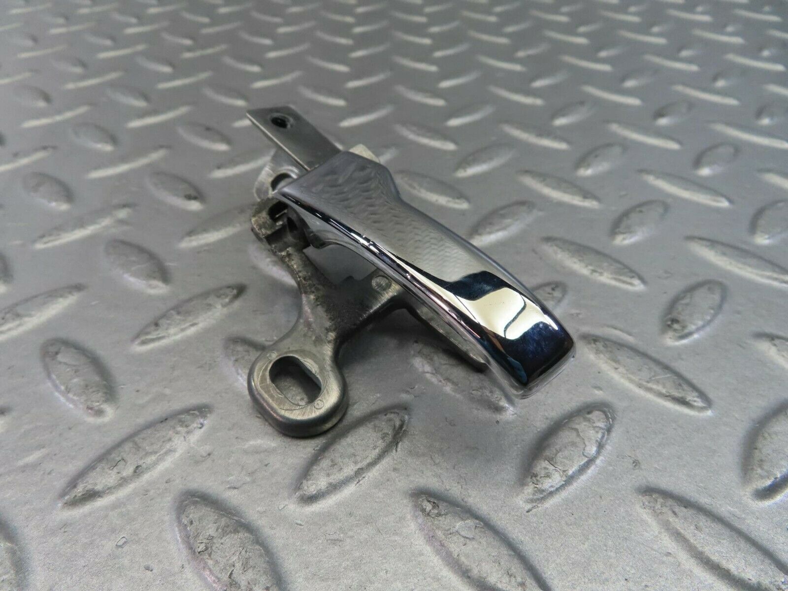 10112 Mercedes-Benz C123 230CE Coupe Left Interior Door Handle 1237600161