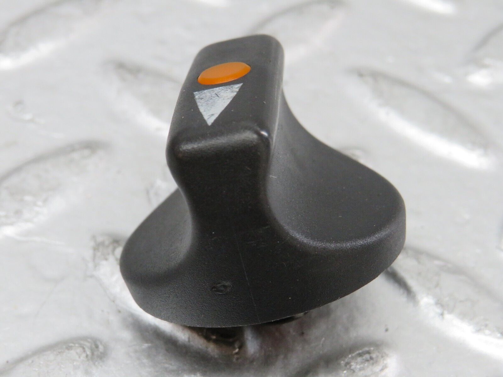 26926 Mercedes-Benz W123 240D Headlight Switch Knob