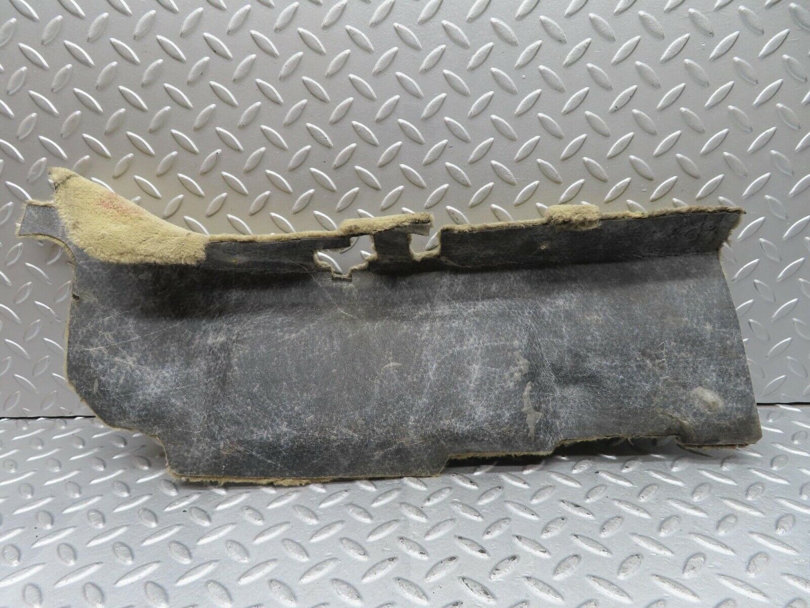 12547 Mercedes-Benz R129 300SL Coupe Rear Floor Cross Member Mat Carpet Cream