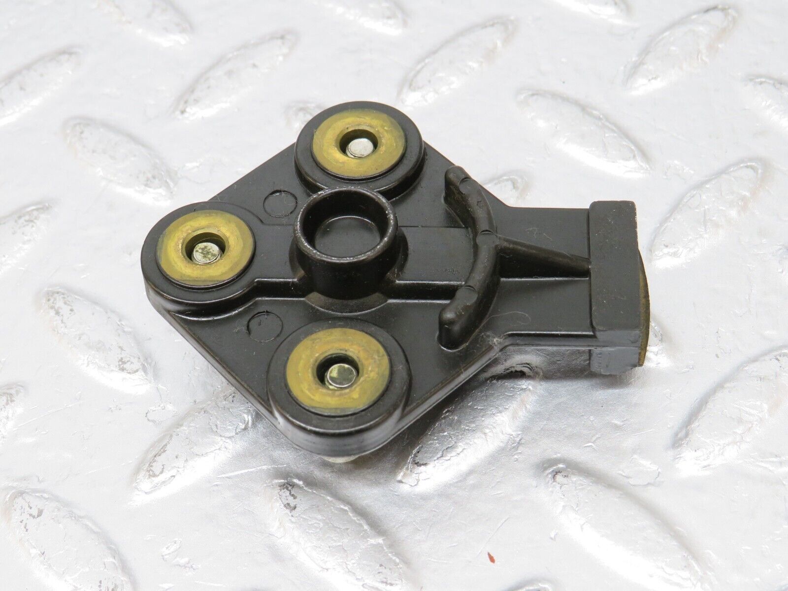 34187 Mercedes-Benz W124 260E Ignition Distributor Rotor BREMI7023