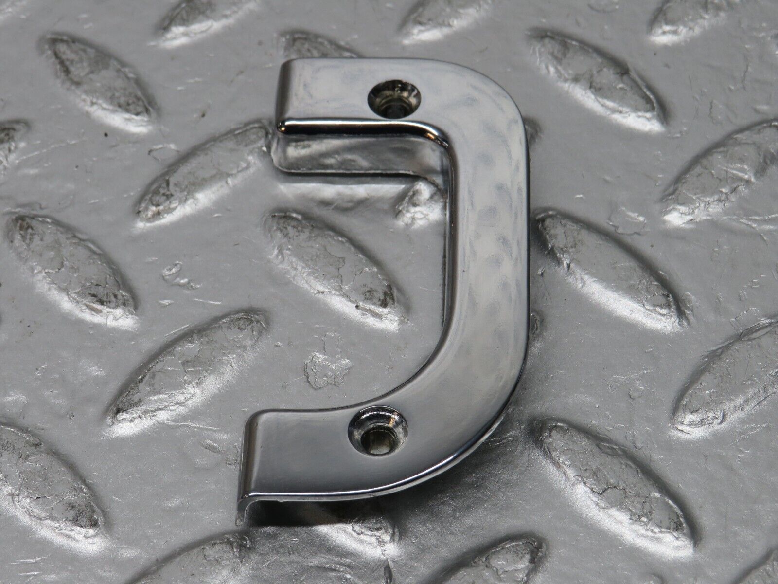 0541 Mercedes-Benz W123 230E Right Interior Chrome Door Latch Trim 1237230224