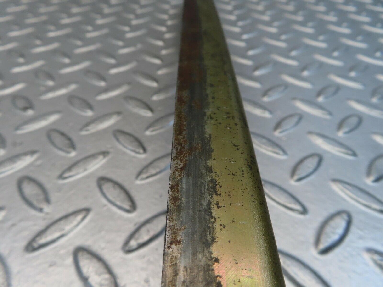 11387 Mercedes-Benz C123 230CE Coupe Bottom Window Channel Left Door