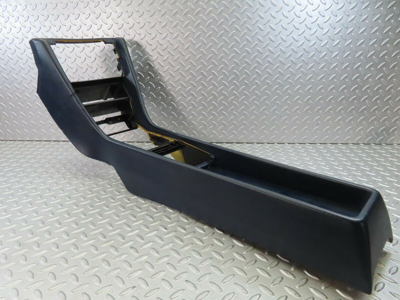 9367 Mercedes-Benz C124 300CE Coupe Centre Console Blue