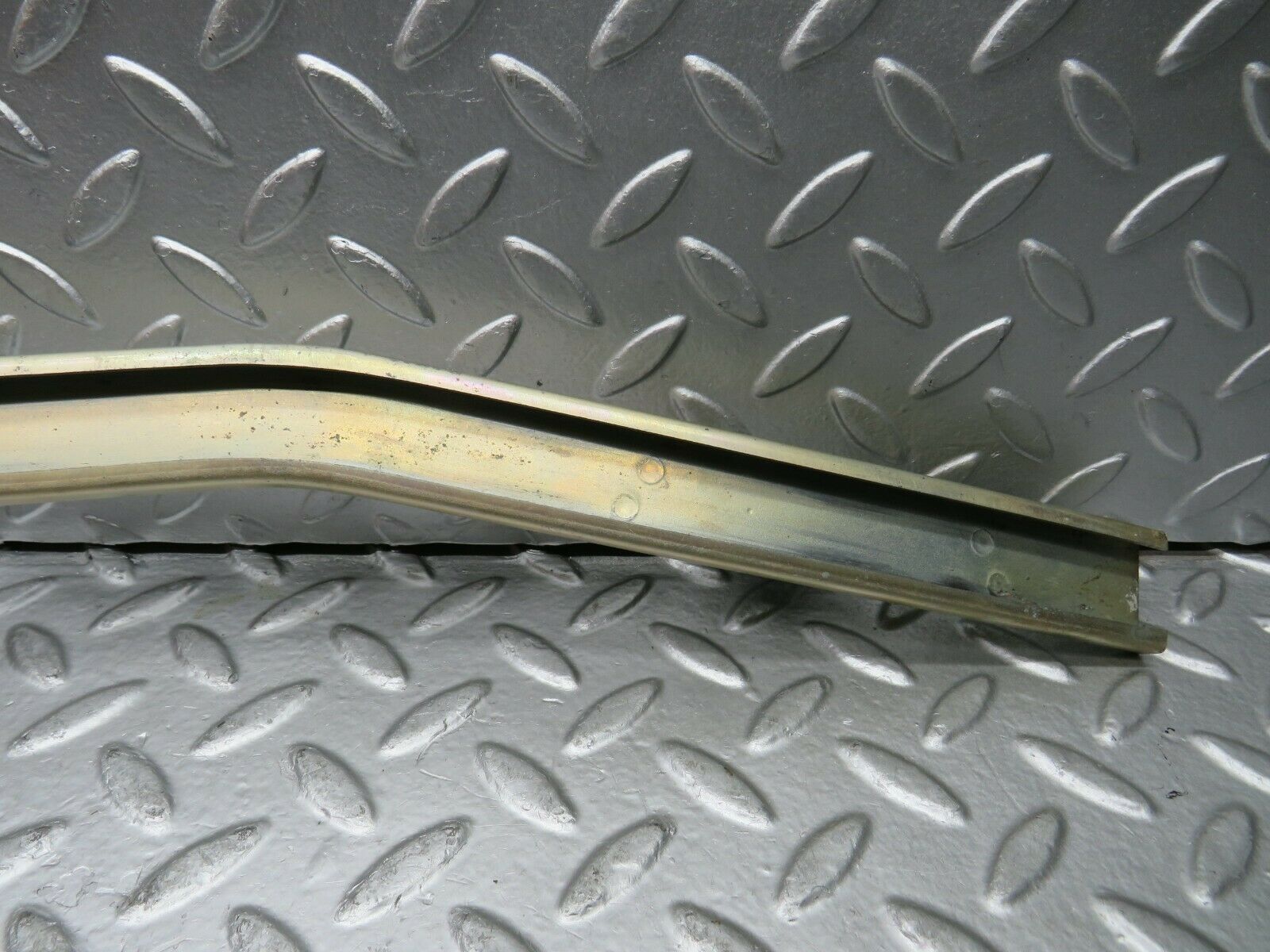 22898 Mercedes-Benz C107 450SLC Coupe Rear Right Window Channel