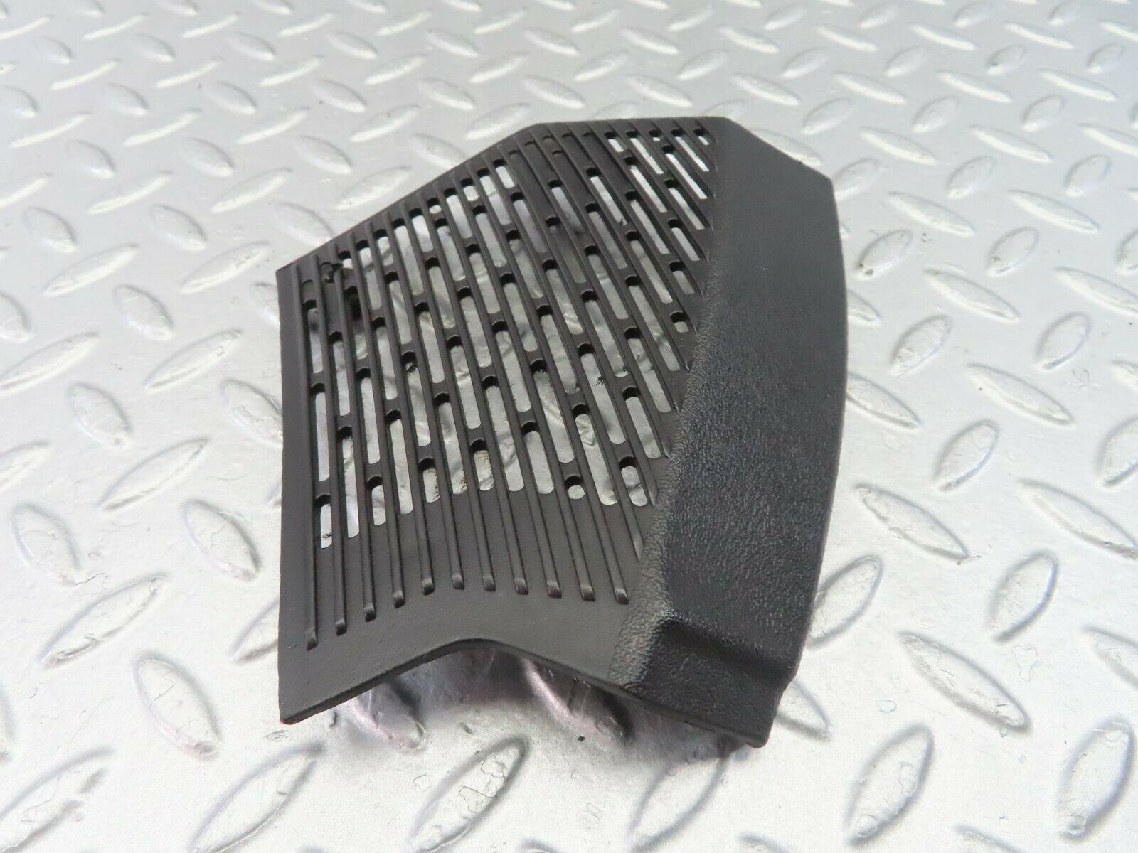 9998 Mercedes-Benz C123 230CE Coupe Front Right Speaker Cover 1236802807