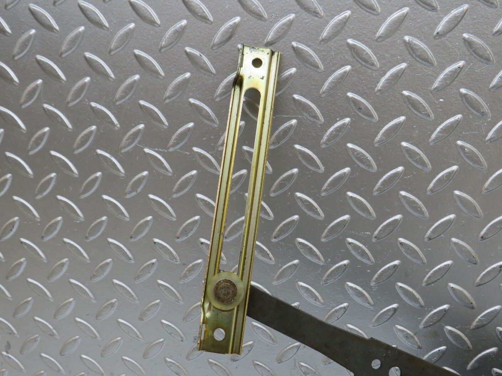 28298 Mercedes-Benz S123 240D Wagon Rear Left Manual Window Regulator