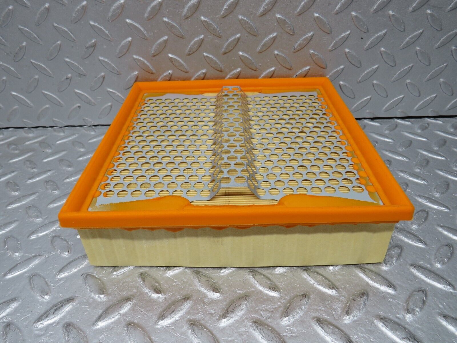 38224 Mercedes-Benz W124 W201 Genuine Air Filter New 6020940404