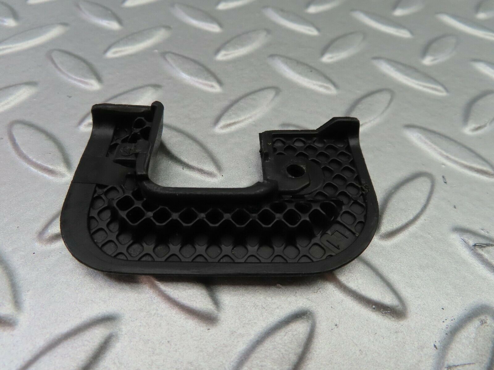 6435 Mercedes-Benz S124 E220 Wagon Left Interior Door Latch Trim