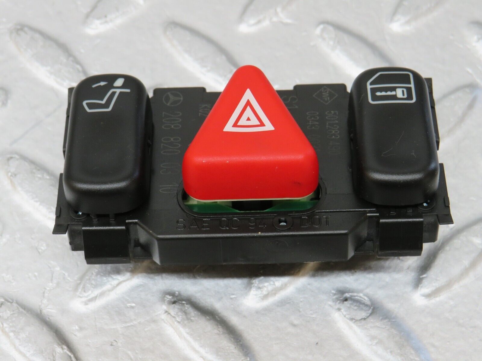35071 Mercedes-Benz W210 320E Hazard Warning Light Switch 2088200310