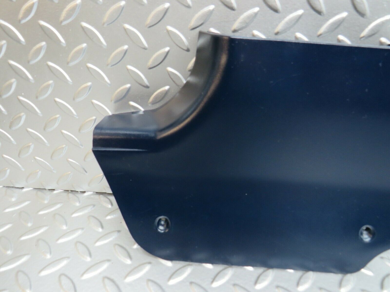 24600 Mercedes-Benz W140 S320 B Pillar Bottom Cover Left Blue 1406920322