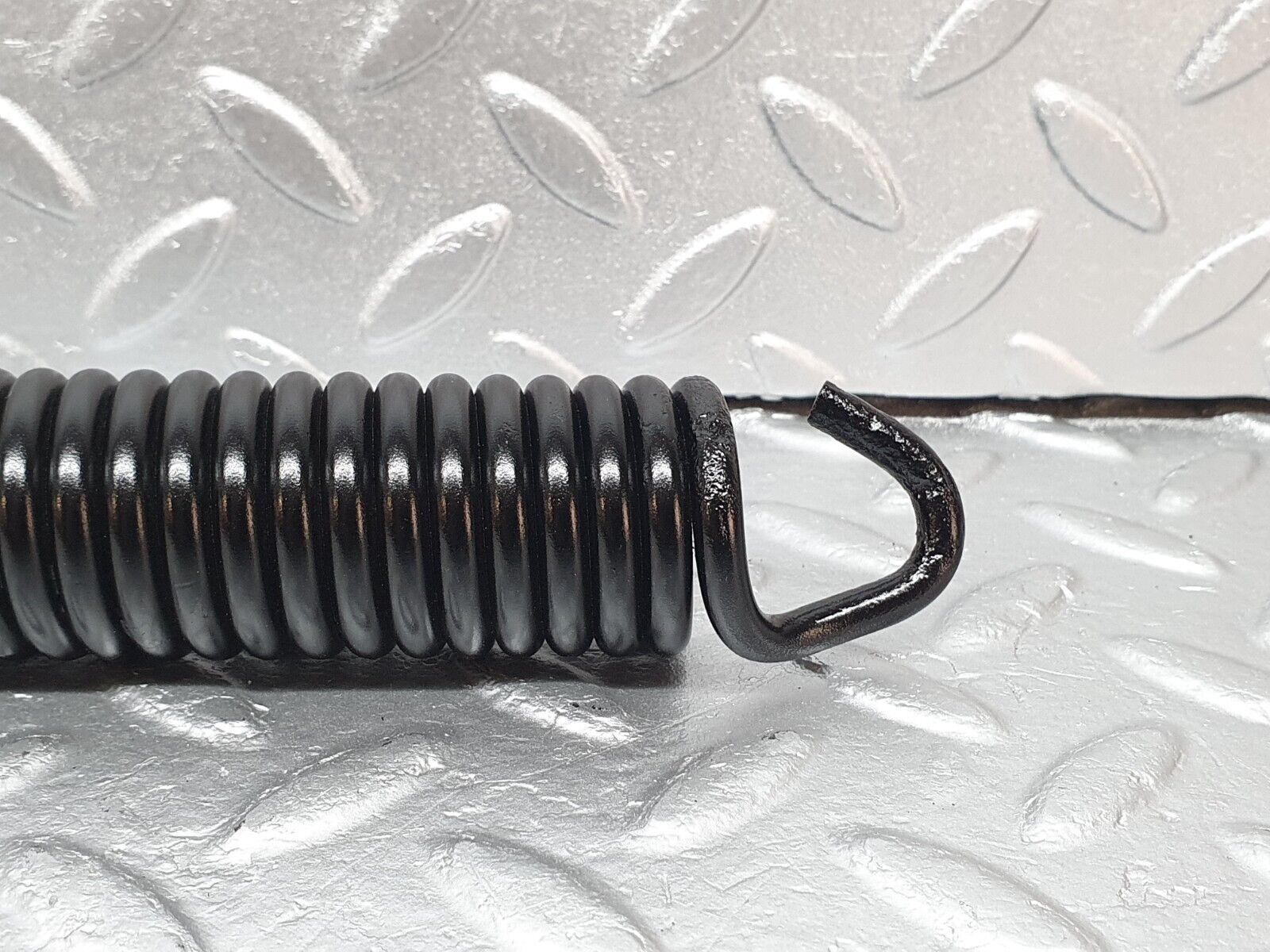 40838 Mercedes-Benz W123 300D Bonnet Hinge Spring