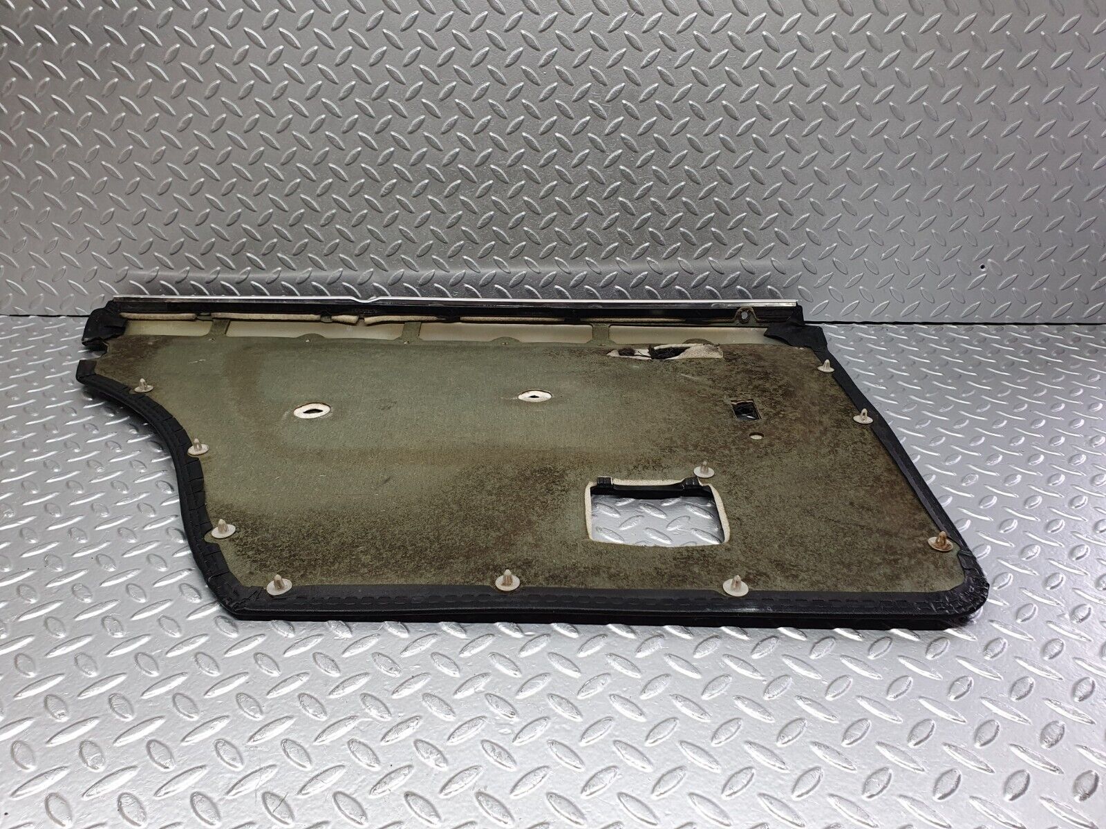 40813 Mercedes-Benz W123 300D Rear Right Door Card Black