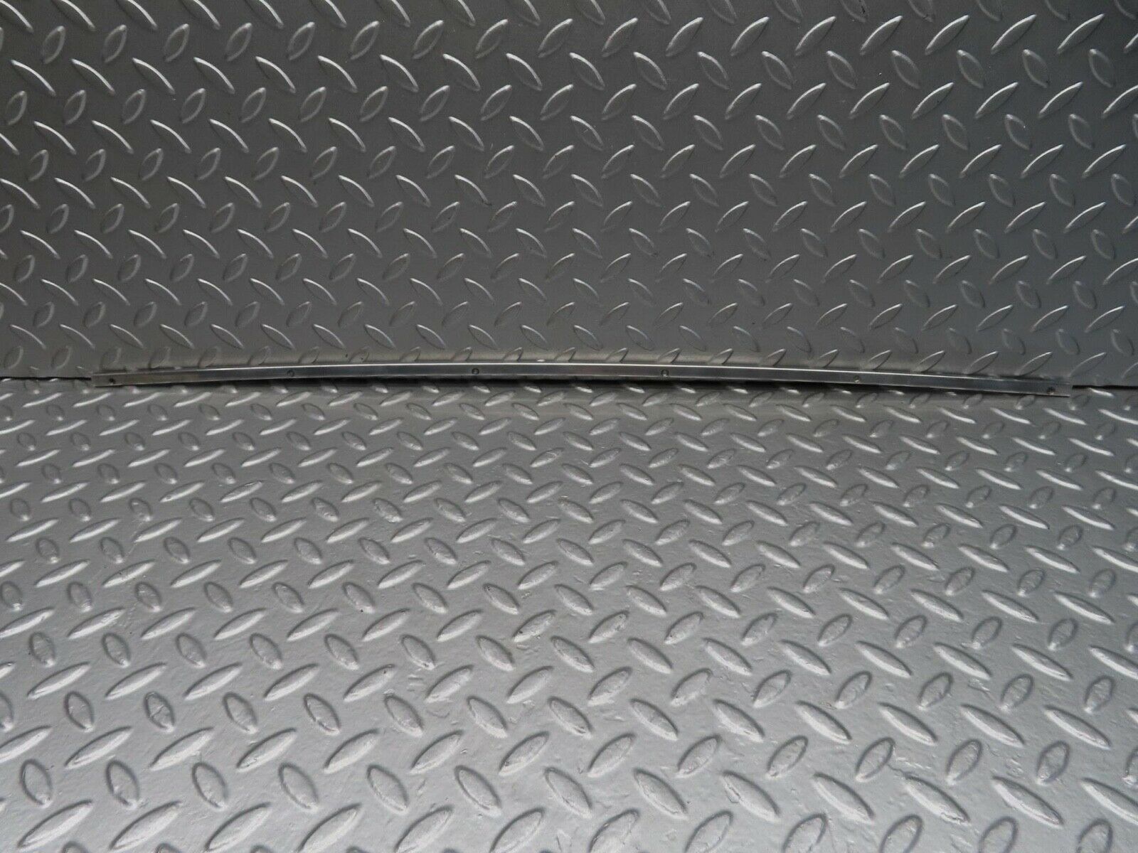 14787 Mercedes-Benz W201 190E Sunroof Chrome Trim