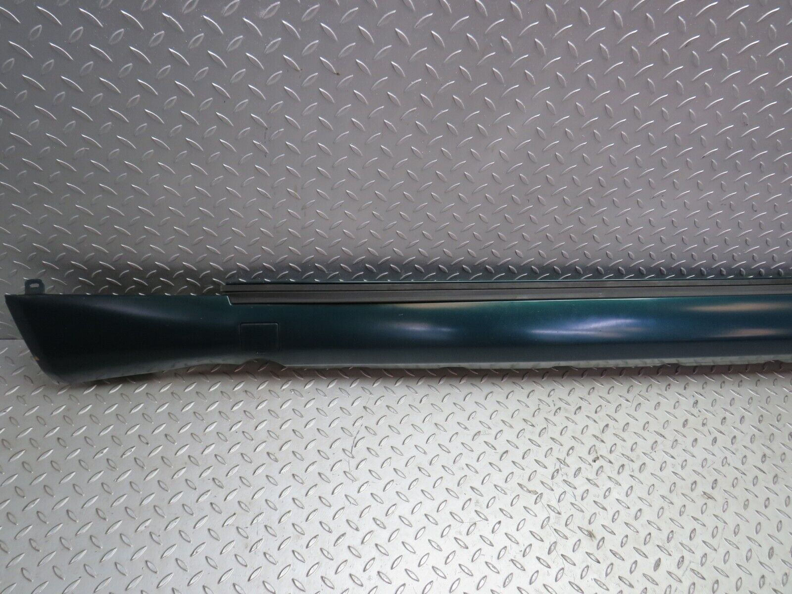 27754 Mercedes-Benz S124 300TE Wagon Side Skirt Left Side 1246902340