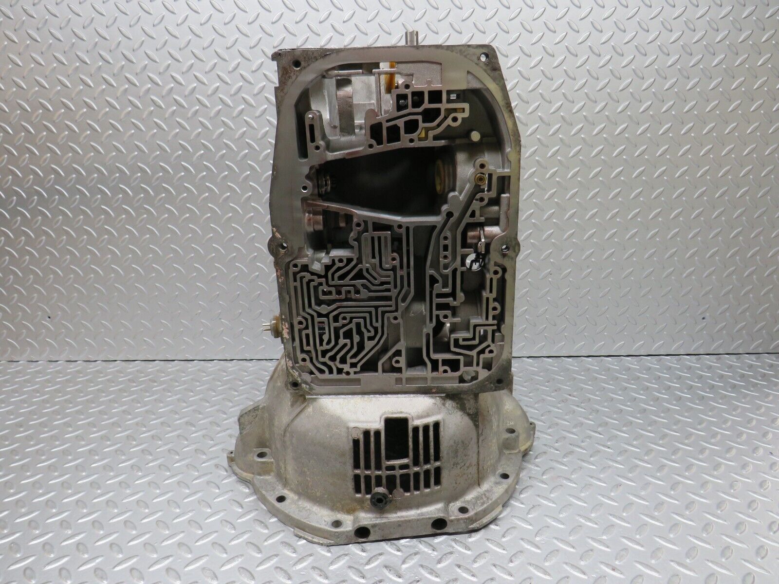 36399 Mercedes-Benz W126 420SE Automatic Gearbox Housing 722.355 1262706201 1262713701