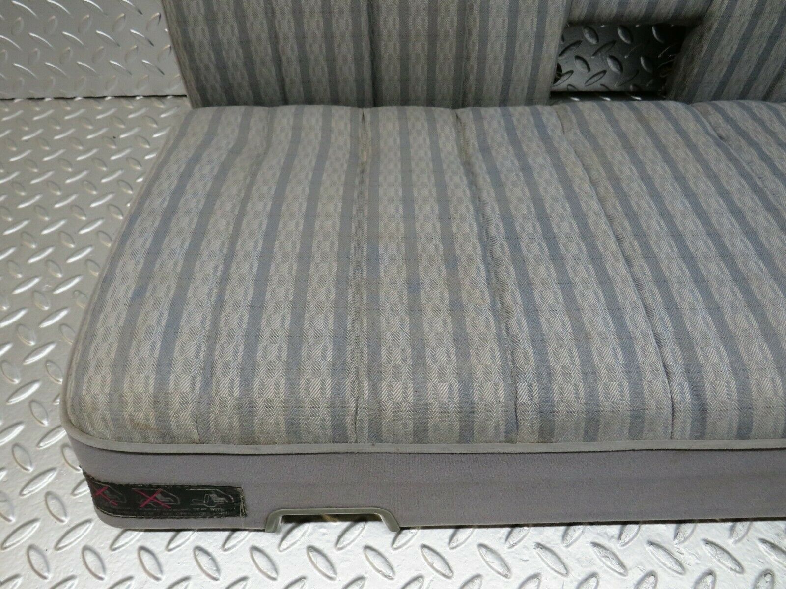 24328 Mercedes-Benz S124 220TE Wagon Third Seat 1249300094