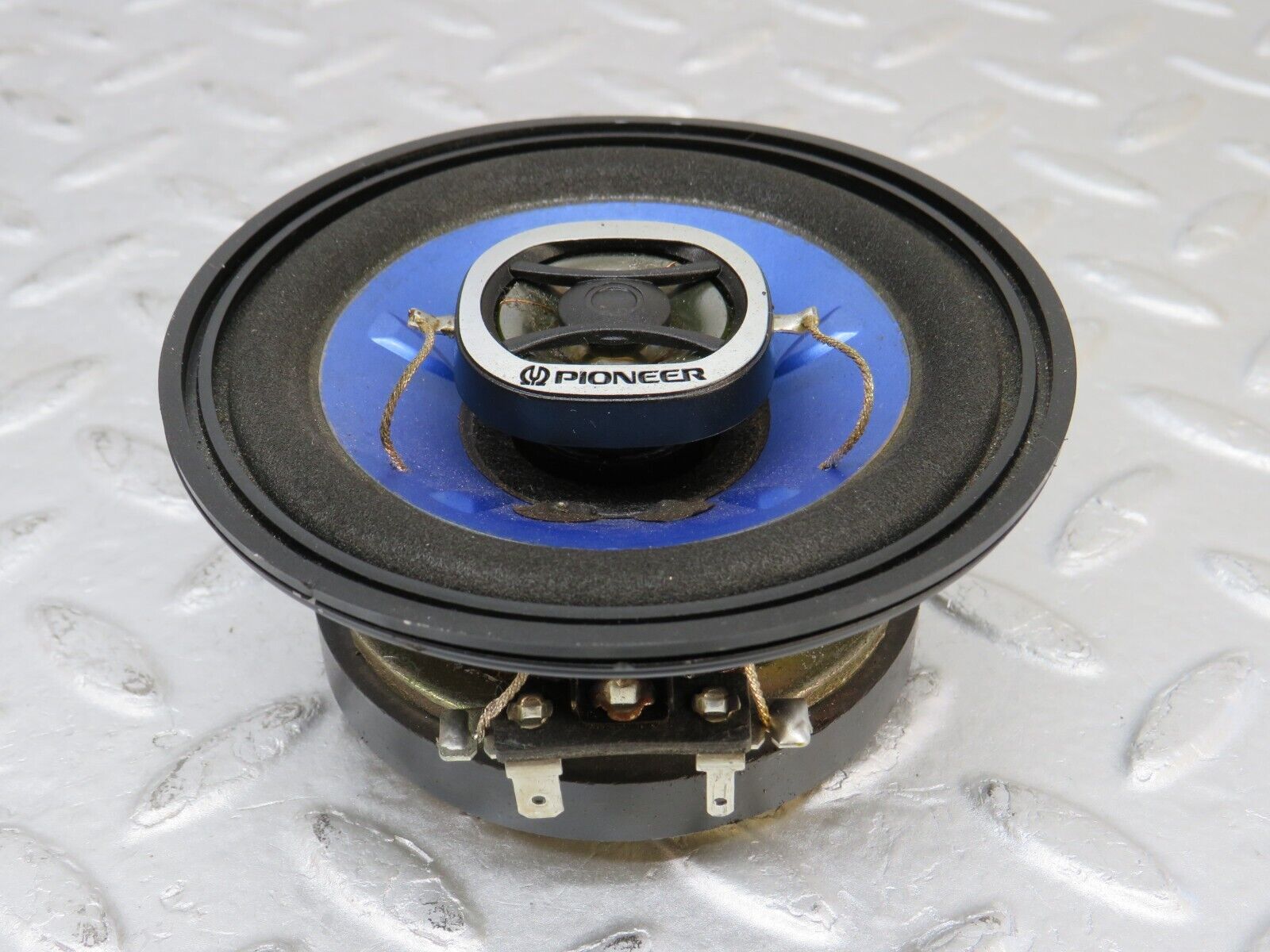 36750 Mercedes-Benz W201 190E 2.0L Speaker PIONEER TS-H103