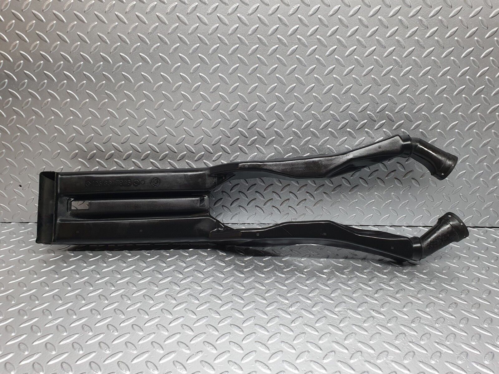 40903 Mercedes-Benz W126 300SE Cabin Center Air Duct Channel 1268317946