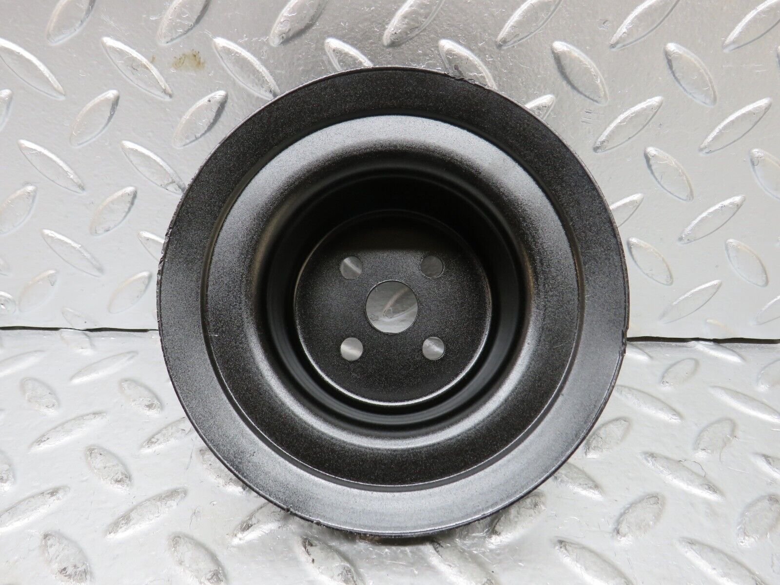 27393 Mercedes-Benz W123 280E Water Pump Pulley 1102051410